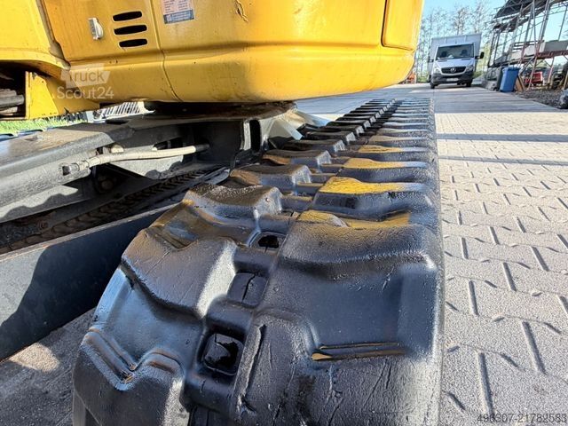 Mini excavator KOMATSU PC26 MR-3 + Löffel Packet  / TOP