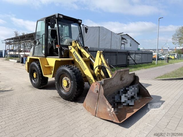 Kolový nakladač KRAMER 520