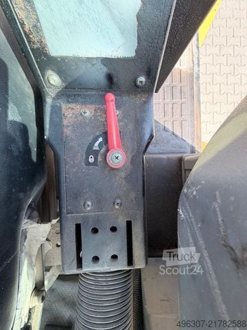 Hjullaster KRAMER 520