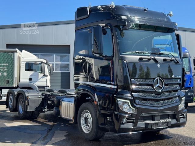 Châssis de camion MERCEDES-BENZ ACTROS 2546  / LENKACHSE / RADSTAND 5,2 m / PTO