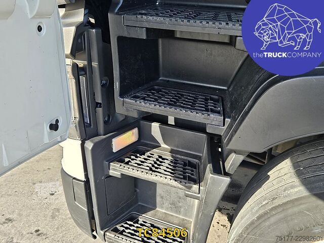 Renault T 520