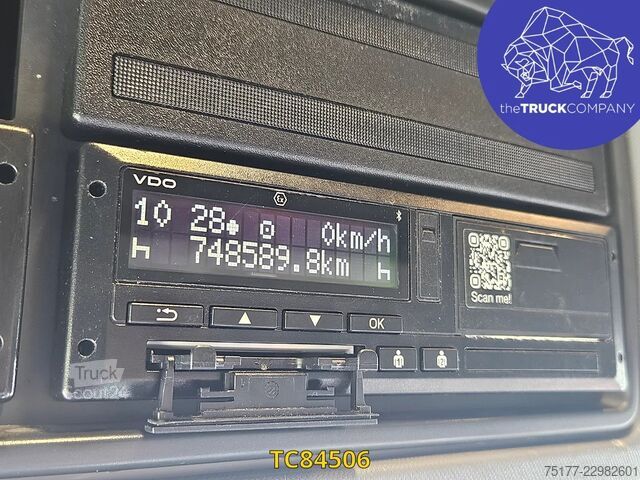  Renault T 520