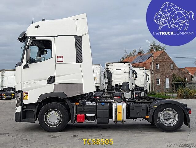  Renault T 520
