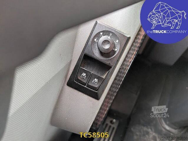 Renault T 520