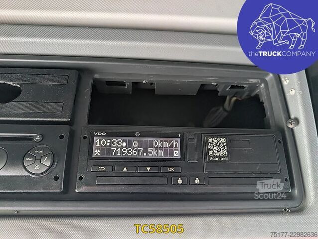  Renault T 520