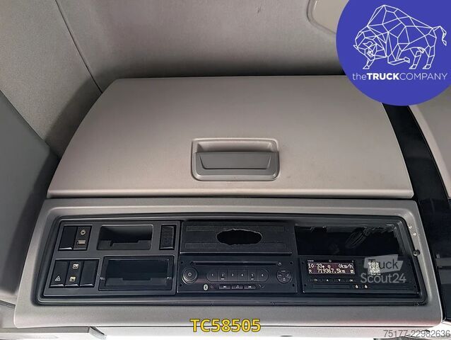  Renault T 520