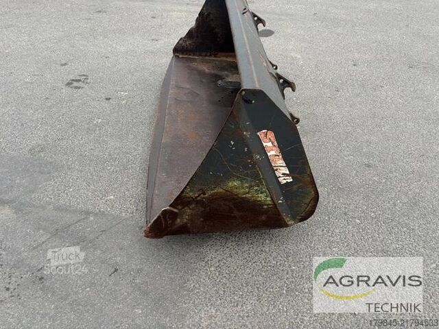 Traktor Stoll ROBUST U 2,20 M