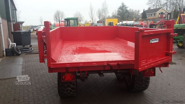 Maxicar S.R.L. Concessionario Multimarche Maxicar S.R.L. Concessionario Multimarche Maxicar S.R.L. Concessionario Multimarche