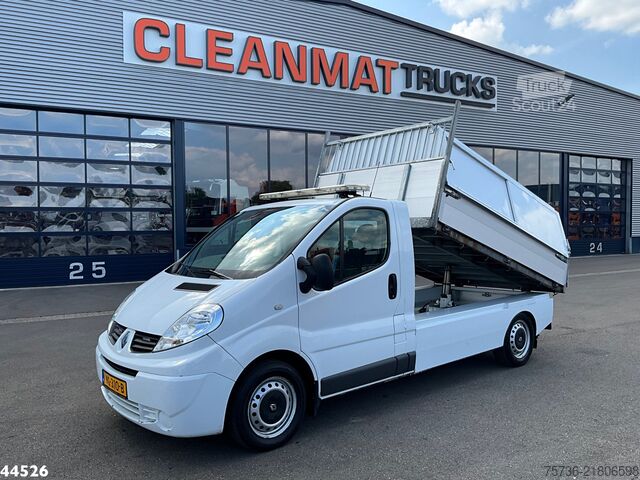 Машина для збору сміття Renault Trafic 2.0 dCi Veegvuilkipper