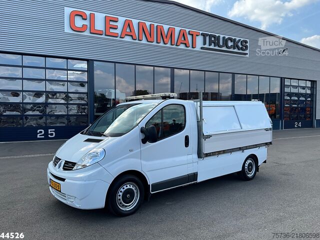Машина для збору сміття Renault Trafic 2.0 dCi Veegvuilkipper