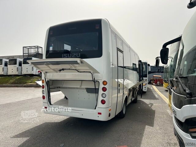 Autocarro interurbano ISUZU NOVO