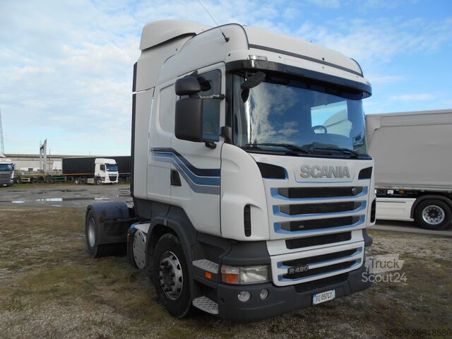 Trator de estrada padrão SCANIA R 420