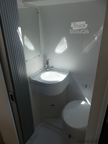 Asuntoauto citroen 600 Poessl Wohnmobil FAHRRADTRÄGER/TEMPOMAT