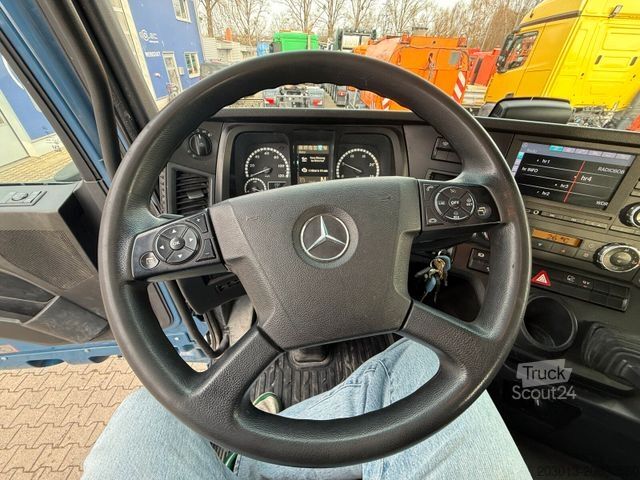 Tovornjak s črpalko za beton MERCEDES-BENZ AROCS 3251 8x4 Putzmeister BSF 46-5.16 HLS