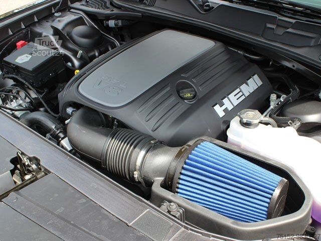 Sportsbil Dodge Challenger R/T 5.7 V8 HEMI Performance PLUS