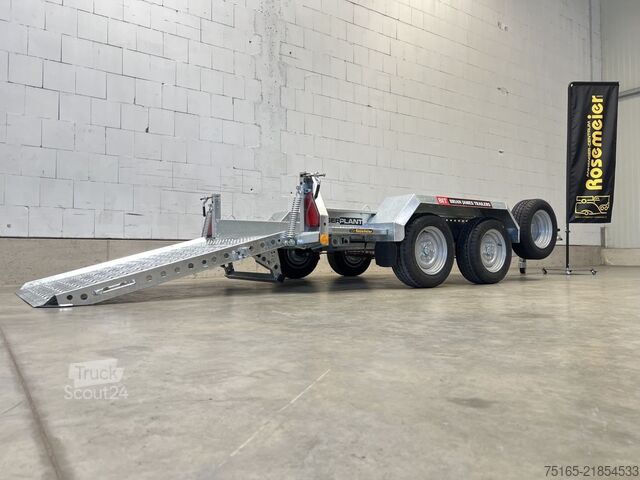 ناقلات الماكينات ومقطورات الحفارات Brian James Digger Plant 543-2813-35-2-12R Maschinentranspor