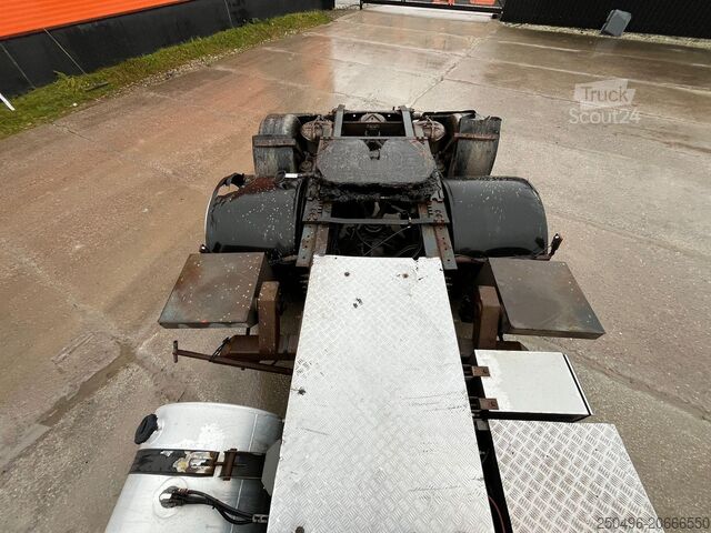 Standarta traktors Volvo FM 420 6x2