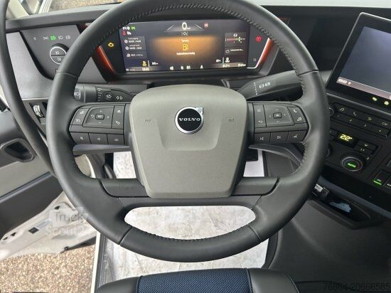 Nagy térfogatú nyergesvontató VOLVO FH 500 E6, LOW DECK ,  I-SHIFT,VEB