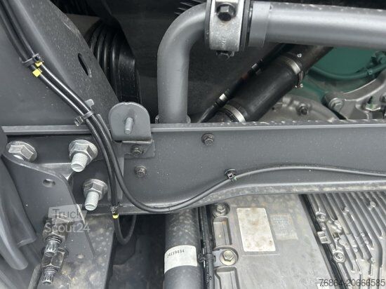 Nagy térfogatú nyergesvontató VOLVO FH 500 E6, LOW DECK ,  I-SHIFT,VEB