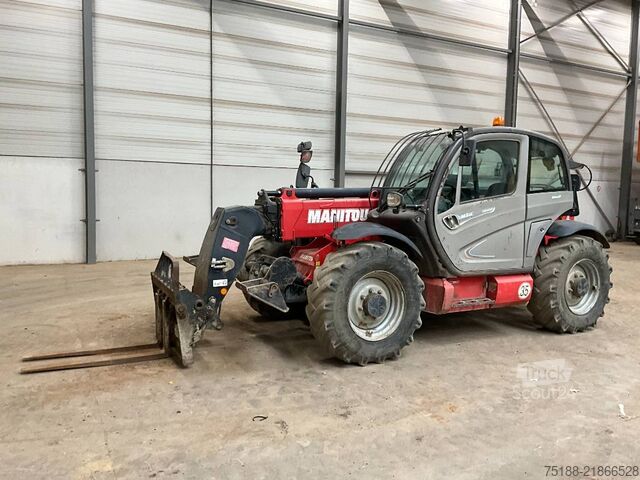Teleskopiskais iekrāvējs Manitou MT 1135
