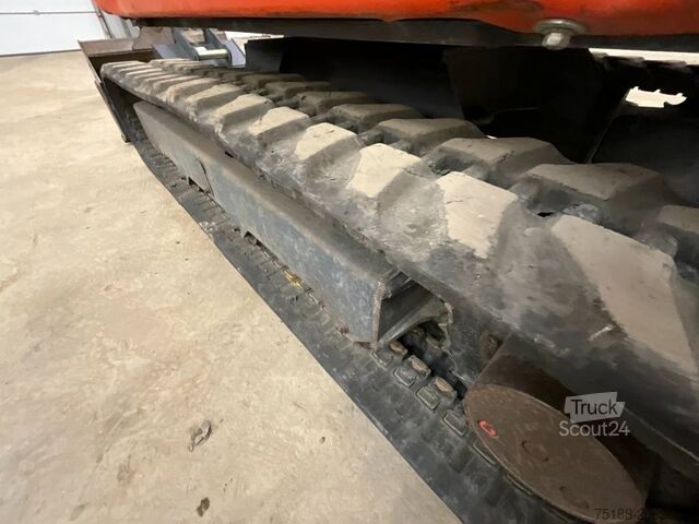 حفارة صغيرة Kubota KX 027-4 HI