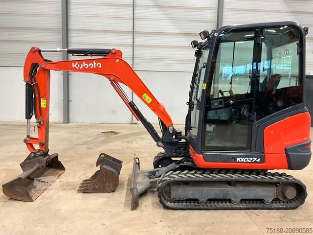 حفارة صغيرة Kubota KX 027-4 HI