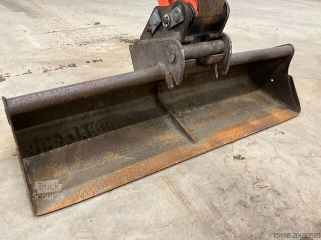 حفارة صغيرة Kubota KX 027-4 HI