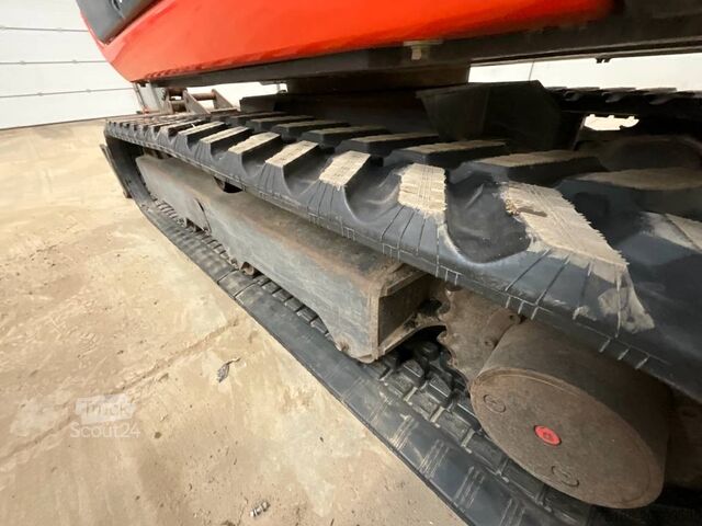 حفارة صغيرة Kubota KX 027-4 HI