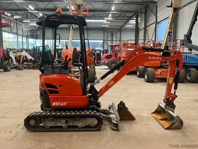 حفارة صغيرة Kubota U 17-3 A