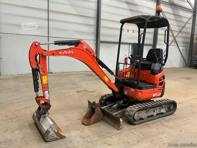 حفارة صغيرة Kubota U 17-3 A