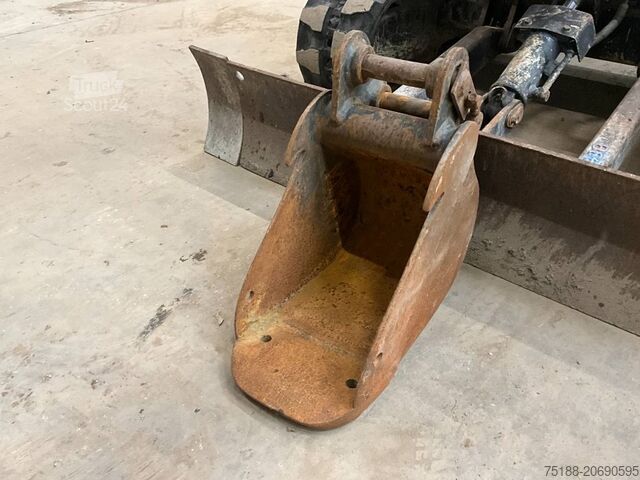 حفارة صغيرة Kubota U 17-3 A