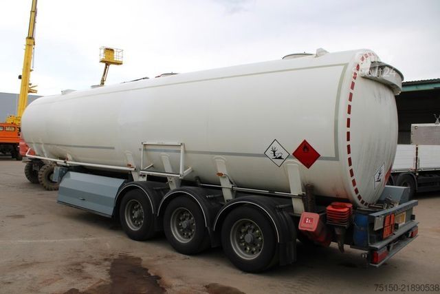 Cisternový náves  WILLIG Diesel/Benzin SELBSTAUSLÄUFER Nr.: 025