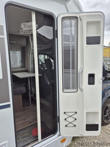 Półzintegrowany kamper CARADO Edition25 T Ford 338