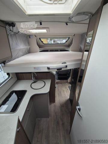 Half-integraal camper CARADO Edition25 T Ford 338