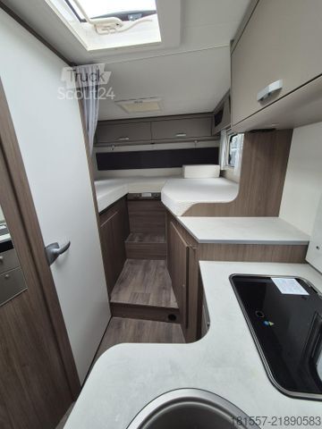 Half-integraal camper CARADO Edition25 T Ford 338
