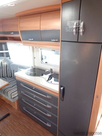 Caravan HOBBY de luxe 495 Ufe *Markise*Mover*Fahrradträger*