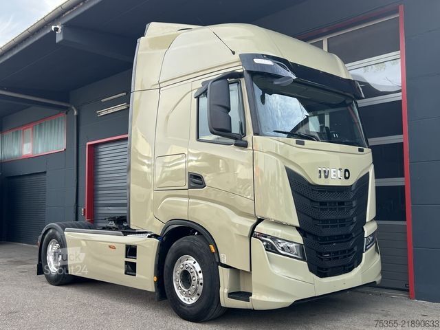 Štandardný ťahač IVECO S-WAY AS440S49 Intarder ALCOA NAVI Aerokit 2xPTO