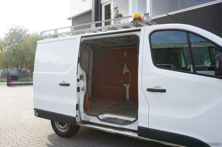  Renault Trafic 2.0 Blue dCi 130PK - Airco - Navi - Crui...