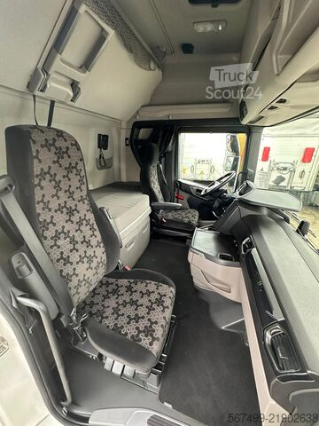 Обем SZM Scania S500 Mega, Extra Comfort, Standklima, Big Navi,...