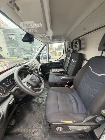 Skapbil IVECO Daily 70 C18 Koffer/LBW/Klima