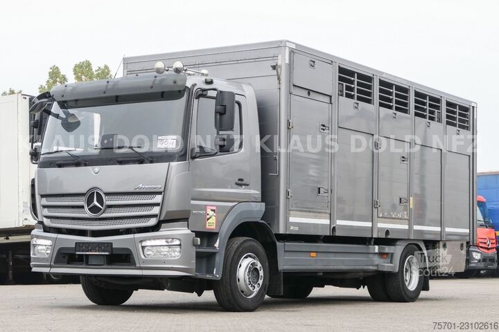 Viehtransporter LKW MERCEDES-BENZ Atego 1530 Viehtransporter Kamera Euro 6