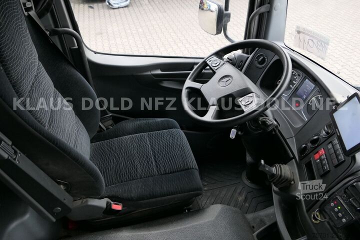 Viehtransporter LKW MERCEDES-BENZ Atego 1530 Viehtransporter Kamera Euro 6