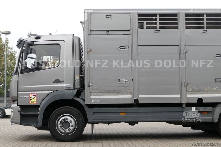 Viehtransporter LKW MERCEDES-BENZ Atego 1530 Viehtransporter Kamera Euro 6