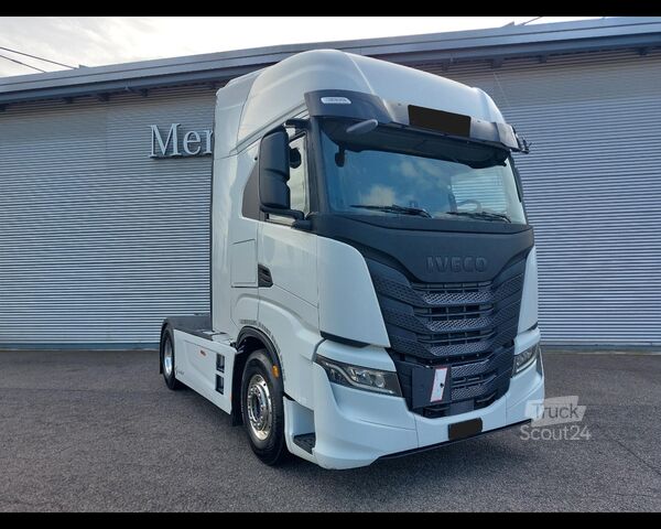 Standarta vilcējs IVECO S-Way AS 440.180 - S-Way AS 440.180 4x2 C13 S51T/FP hi-tronix