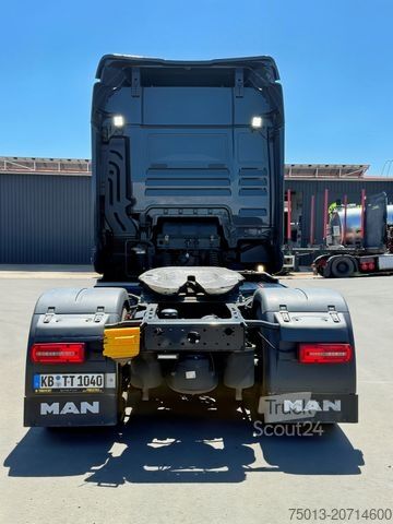 Стандартный седельный тягач MAN 18.580 LL SA, Voll- Luft Federung, Kipphydraulik