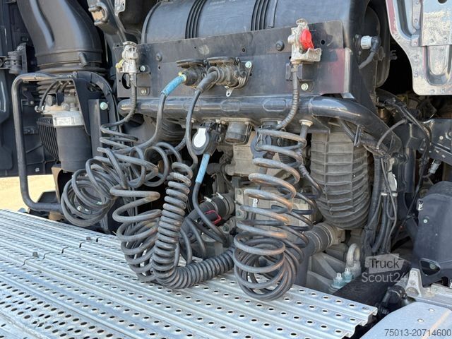 Стандартный седельный тягач MAN 18.580 LL SA, Voll- Luft Federung, Kipphydraulik