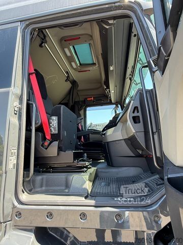 Стандартный седельный тягач MAN 18.580 LL SA, Voll- Luft Federung, Kipphydraulik