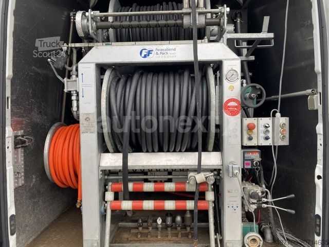 Imutyhjysäiliöauto IVECO Daily L4H3 3,0 Aut. *Kanal HD-Spüler* F&F