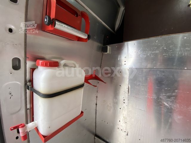 Imutyhjysäiliöauto IVECO Daily L4H3 3,0 Aut. *Kanal HD-Spüler* F&F