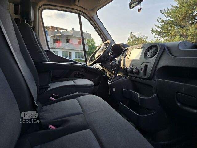 Plachtová dodávka Renault Master T35